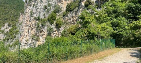 5 rooms Building in Cerreto di Spoleto, Italy No. 74999 33