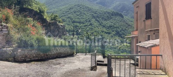 5 rooms Building in Cerreto di Spoleto, Italy No. 74999 28