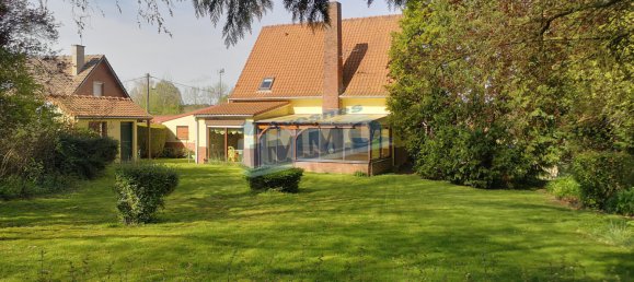 3 bedrooms House in Frevent, France No. 100116 12