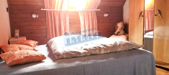 3 bedrooms House in Frevent, France No. 100116 8