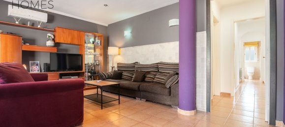 3 Schlafzimmer Haus in Barcelona, Spain, Nr. 137086 8