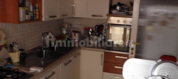 2 Schlafzimmer Wohnung in Florence, Italy, Nr. 323132 6