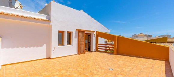 Пентхаус с 2 спальнями в Пунта Прима, Испания № 13705 17