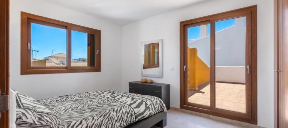 Пентхаус с 2 спальнями в Пунта Прима, Испания № 13705 16