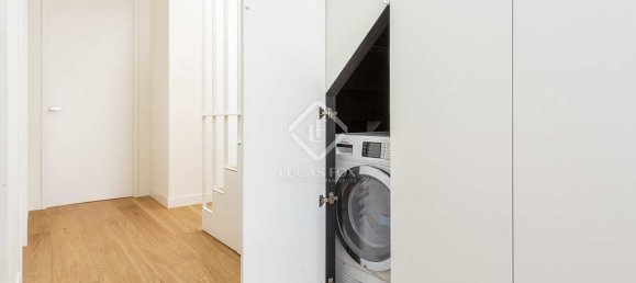 Пентхаус с 2 спальнями в Эшампле, Испания № 127784 13