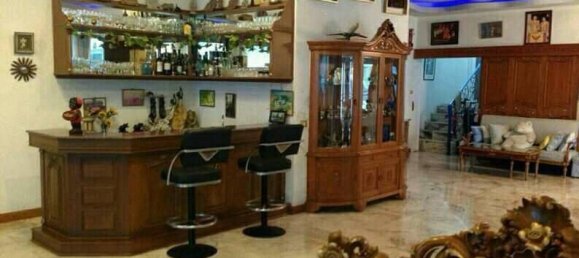 Кафе / ресторан с 10 спальнями в Паттайя, Таиланд № 1212 4