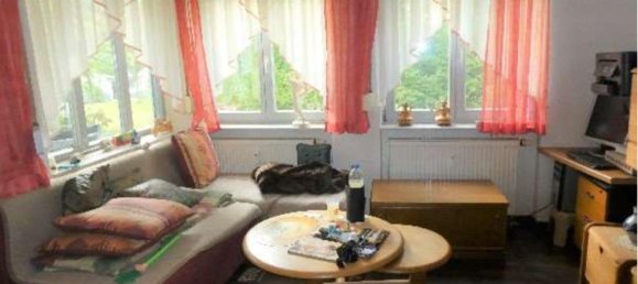 2 rooms Apartment in Zwickau, Germany No. 262061 3