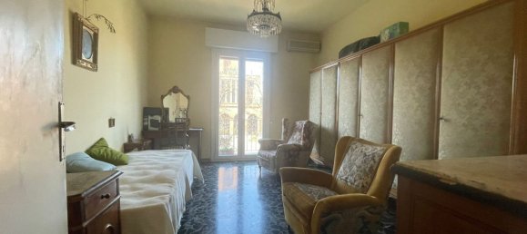 5 rooms Apartment in Bologna, Italy No. 24922 20