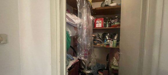 5 rooms Apartment in Bologna, Italy No. 24922 9