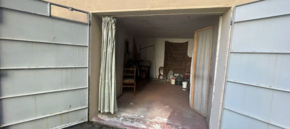 5 rooms Apartment in Bologna, Italy No. 24922 46