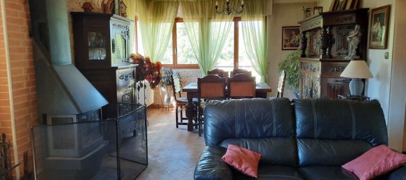 3 bedrooms House in Epinal, France No. 327548 7