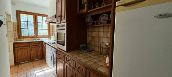 2 bedrooms House in Thizay, France No. 216601 6