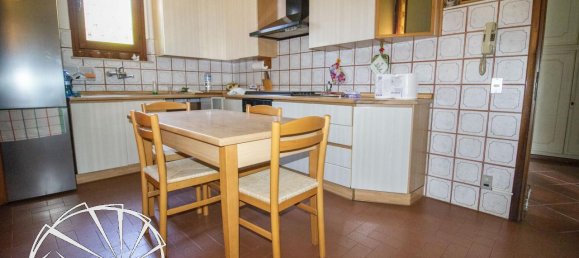 6 rooms Villa in Montemurlo, Italy No. 21813 29