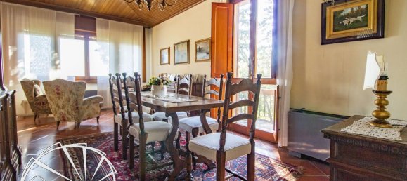 6 rooms Villa in Montemurlo, Italy No. 21813 11