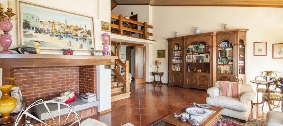 6 rooms Villa in Montemurlo, Italy No. 21813 27