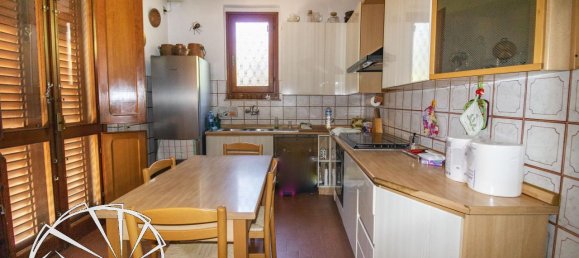 6 rooms Villa in Montemurlo, Italy No. 21813 38