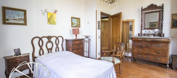6 rooms Villa in Montemurlo, Italy No. 21813 21