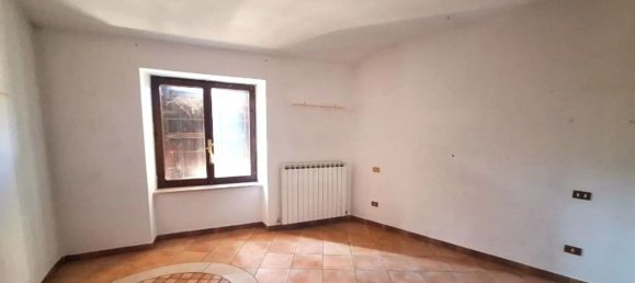 7 rooms Apartment in Gualdo Tadino, Italy No. 45875 8