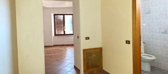7 rooms Apartment in Gualdo Tadino, Italy No. 45875 10