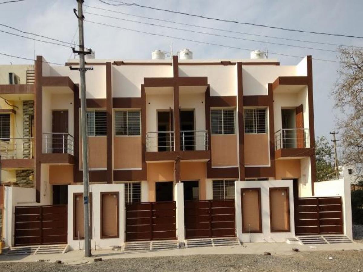 3 bedrooms House in Rajkot, India No. 16139