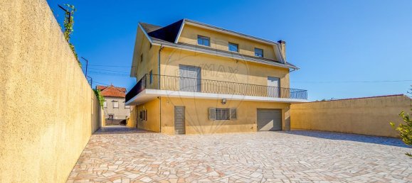 4 bedrooms House in Esmoriz, Portugal No. 49434 3