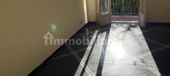 2 Schlafzimmer Wohnung in Genoa, Italy, Nr. 329868 11