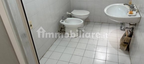 2 Schlafzimmer Wohnung in Genoa, Italy, Nr. 329868 31