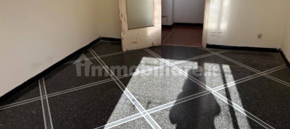 2 Schlafzimmer Wohnung in Genoa, Italy, Nr. 329868 12