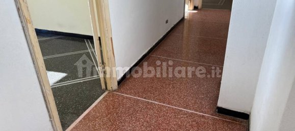 2 Schlafzimmer Wohnung in Genoa, Italy, Nr. 329868 16