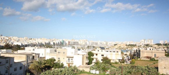 2 bedrooms Apartment in Ta' Xbiex, Malta No. 9424 15