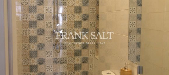 2 bedrooms Apartment in Ta' Xbiex, Malta No. 9424 9