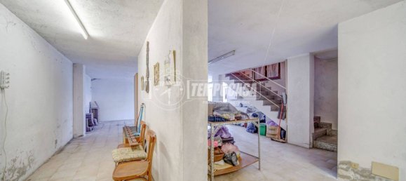 Casa de 2 dormitorios en Fagnano Olona, Italy No. 94044 47