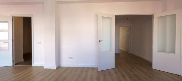 3 Schlafzimmer Wohnung in Alicante, Spain, Nr. 152867 2