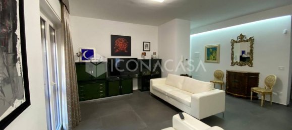 Apartamento de 3 habitaciónes en Modugno, Italy No. 17806 6