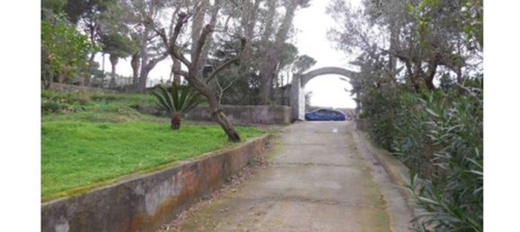 15 rooms Villa in Anacapri, Italy No. 133955 2