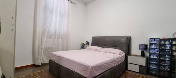 3 Schlafzimmer Wohnung in Genoa, Italy, Nr. 352409 7