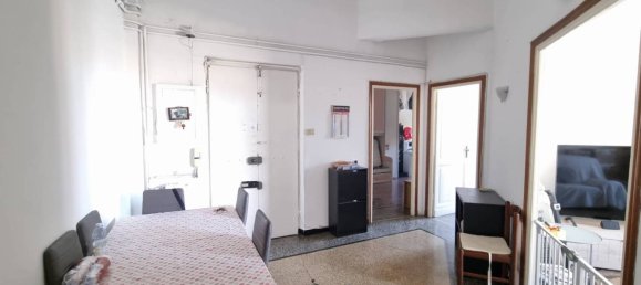 3 Schlafzimmer Wohnung in Genoa, Italy, Nr. 352409 17