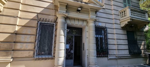 3 Schlafzimmer Wohnung in Genoa, Italy, Nr. 352409 29