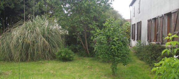 3 bedrooms House in Precy-Saint-Martin, France No. 70132 13