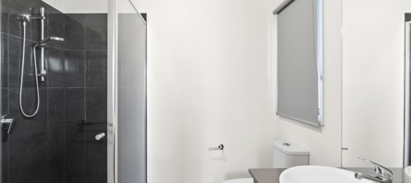 3 bedrooms House in Tarneit, Australia No. 801 5