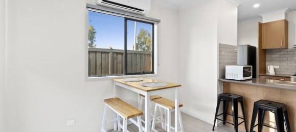 3 bedrooms House in Tarneit, Australia No. 801 8