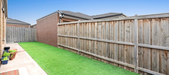 3 bedrooms House in Tarneit, Australia No. 801 15