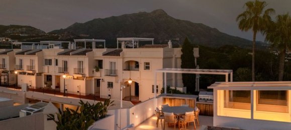 3 bedrooms Penthouse in La Quinta, Spain No. 186036 46