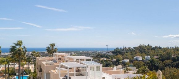 3 bedrooms Penthouse in La Quinta, Spain No. 186036 36