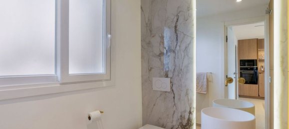 3 bedrooms Penthouse in La Quinta, Spain No. 186036 12