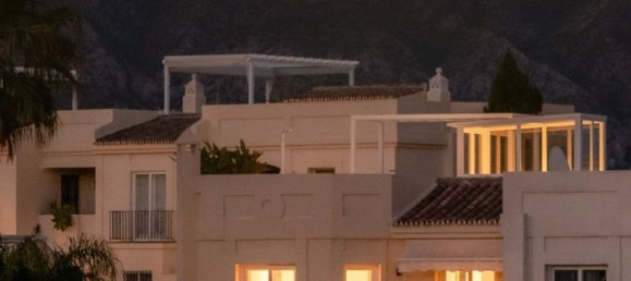 3 bedrooms Penthouse in La Quinta, Spain No. 186036 47