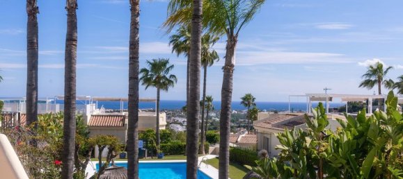 3 bedrooms Penthouse in La Quinta, Spain No. 186036 31