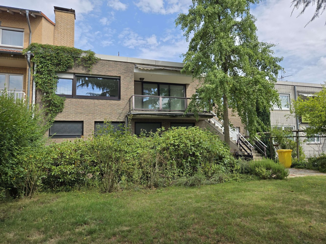 Bâtiment à Rhein-Erft, Germany 364m² No. 268086