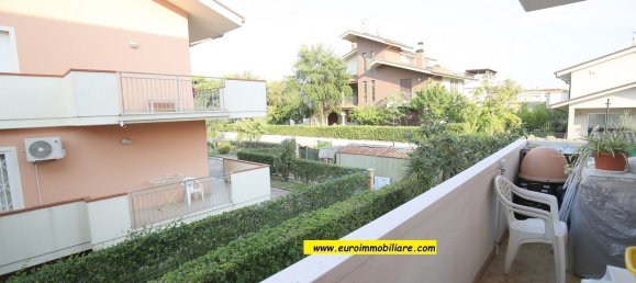 Квартира с 4 спальнями в Пинето, Италия № 365033 18