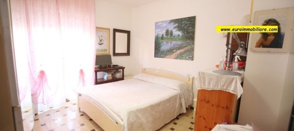 Квартира с 4 спальнями в Пинето, Италия № 365033 12